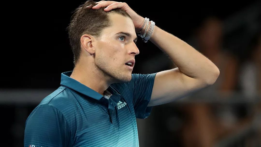 蒂姆迎来十二赛季高光表现，加拿大队球迷沸腾！(朝の光を感しじて吉他指弹)