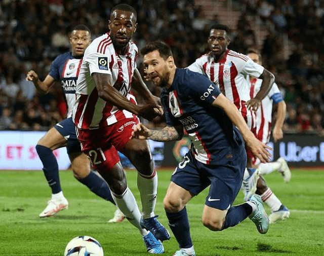  梅西巅峰对决，姆巴佩与40激战IG分钟，关键助攻胜负难料！