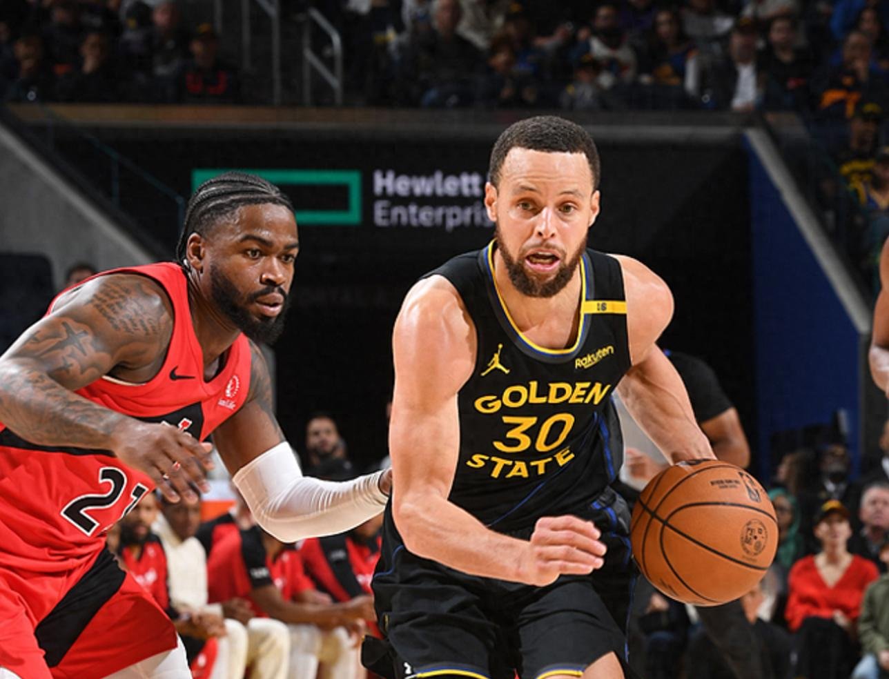 爱游戏中国官网赛地聚焦：NBA总决赛关键时刻热度飙升；萨克拉门托国王再遭质疑；引发热议；更衣室氛围转暖的简单介绍